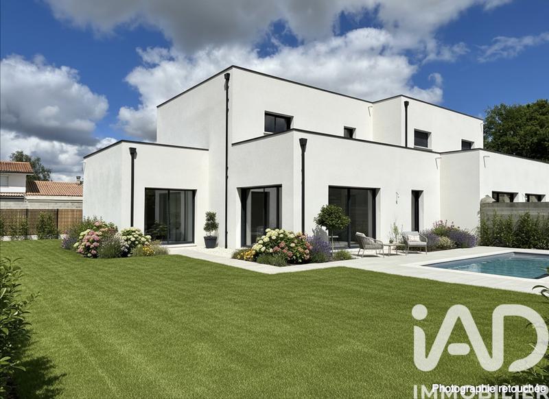 Maison - 131 m² - 5 pièces