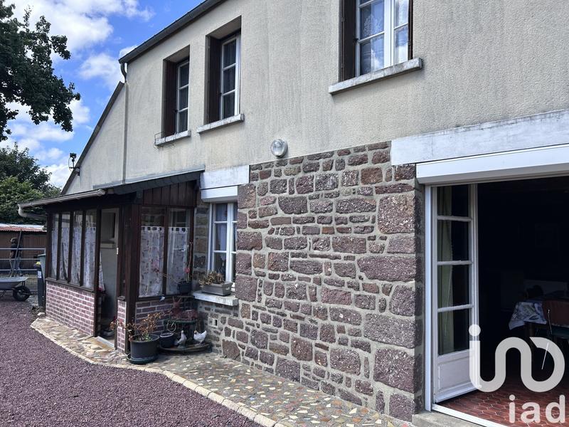 Maison - 93 m² - 5 pièces