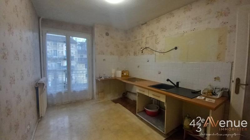 Appartement - 79 m² - 3 pièces