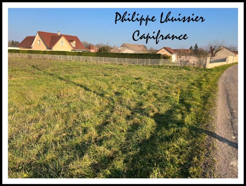 Terrain constructible - 724 m²