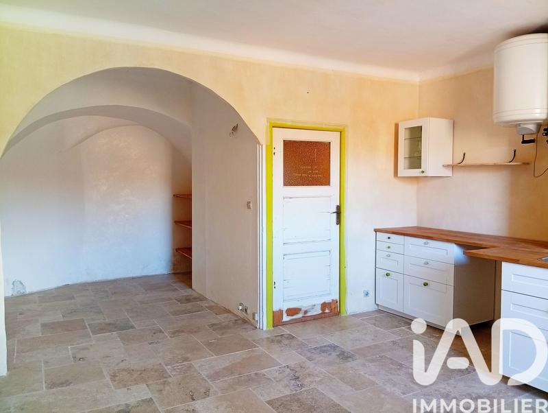 Maison - 185 m² - 8 pièces