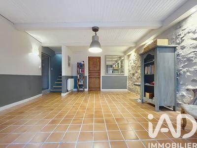 Maison - 191 m² - 5 pièces