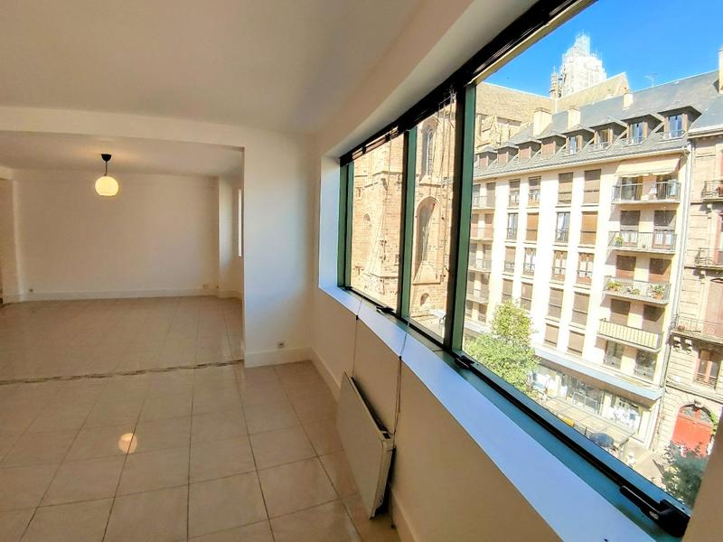 Appartement bourgeois - 176 m² - 4 pièces