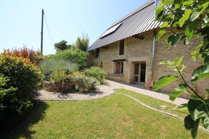 Propriété - 228 m² - 9 pièces