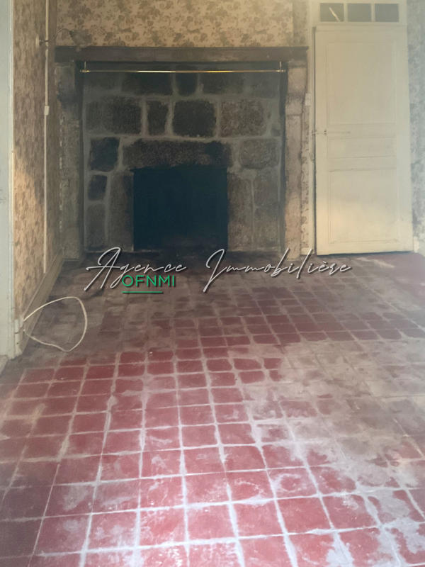 Maison de village - 180 m² - 8 pièces