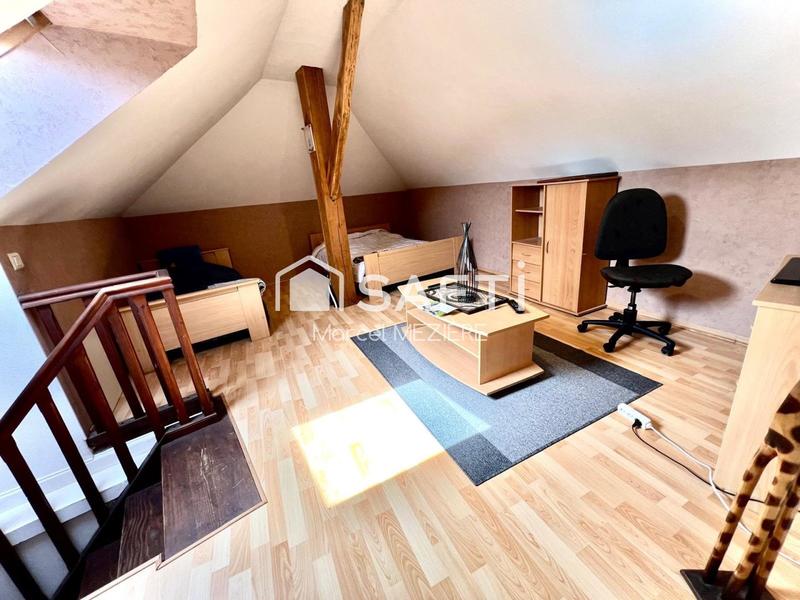 Maison - 201 m² - 7 pièces