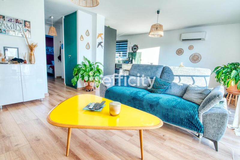 Villa - 100 m² - 4 pièces