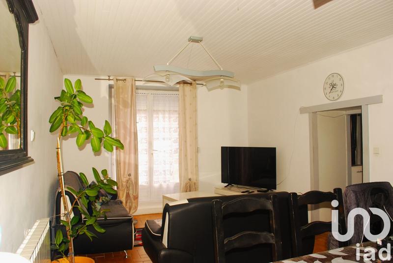 Maison - 280 m² - 11 pièces