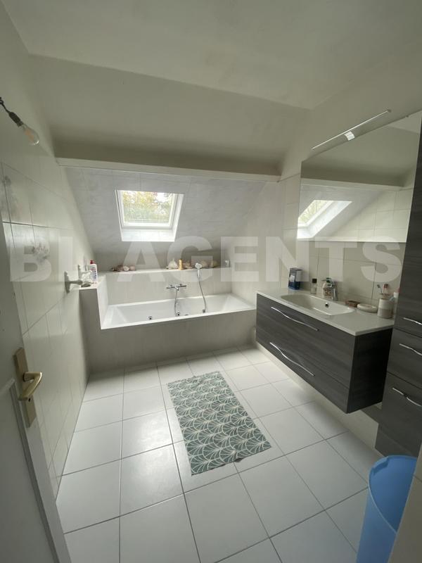 Maison d'architecte - 140 m² - 7 pièces