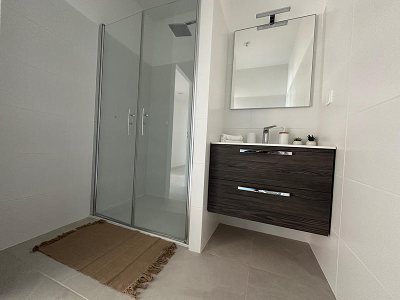 Appartement - 104 m² - 4 pièces