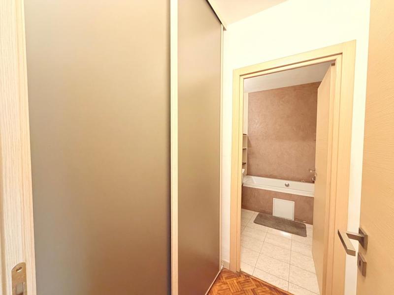 Appartement - 149 m² - 4 pièces