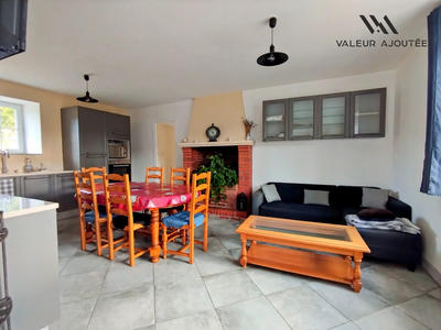 Maison - 138 m² - 7 pièces