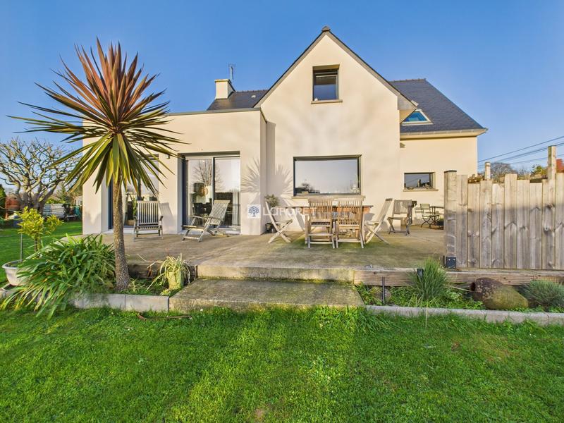 Maison contemporaine - 150 m² - 6 pièces