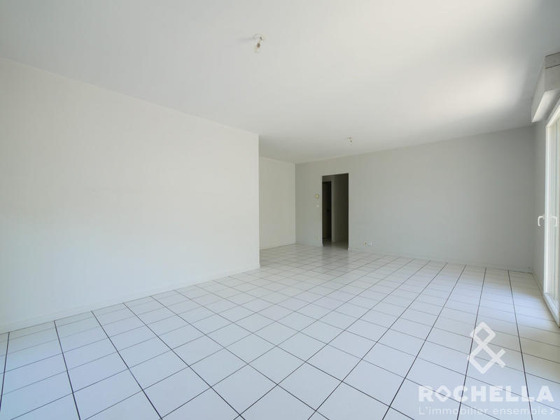 Appartement - 99 m² - 5 pièces