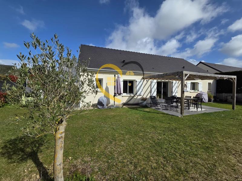 Maison - 110 m² - 4 pièces