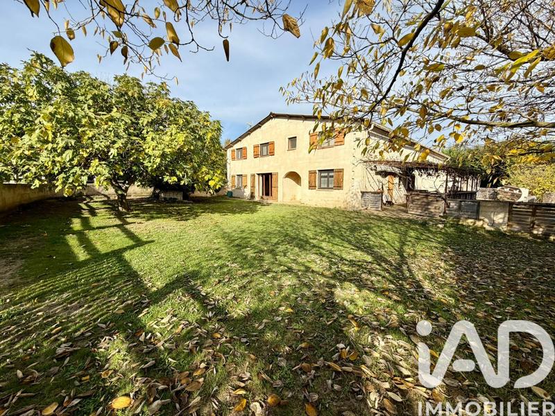Maison - 333 m² - 5 pièces