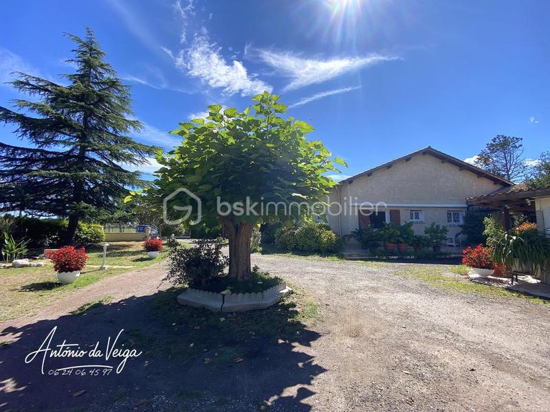 Villa - 157 m² - 6 pièces