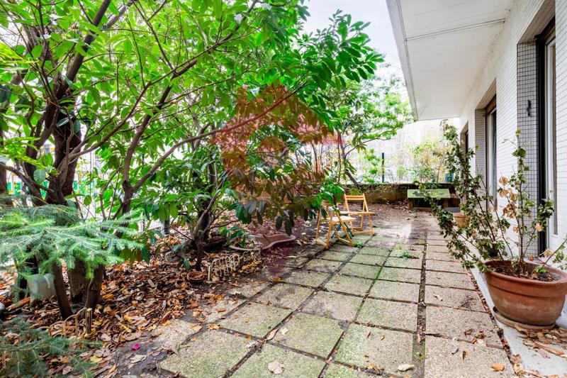 Appartement - 85 m² - 3 pièces