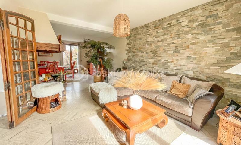 Maison traditionnelle - 170 m² - 5 pièces