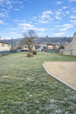 Maison - 176 m² - 6 pièces