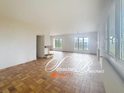 Villa - 226 m² - 8 pièces