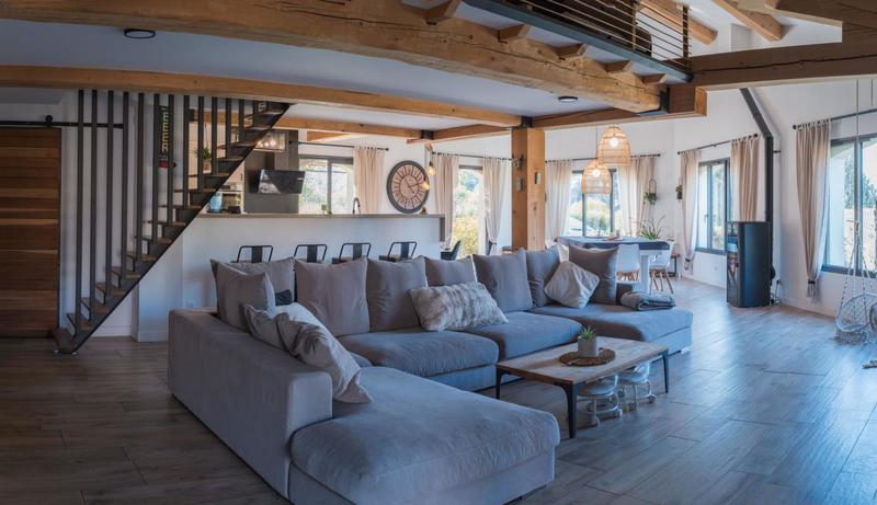 Villa - 460 m² - 5 pièces