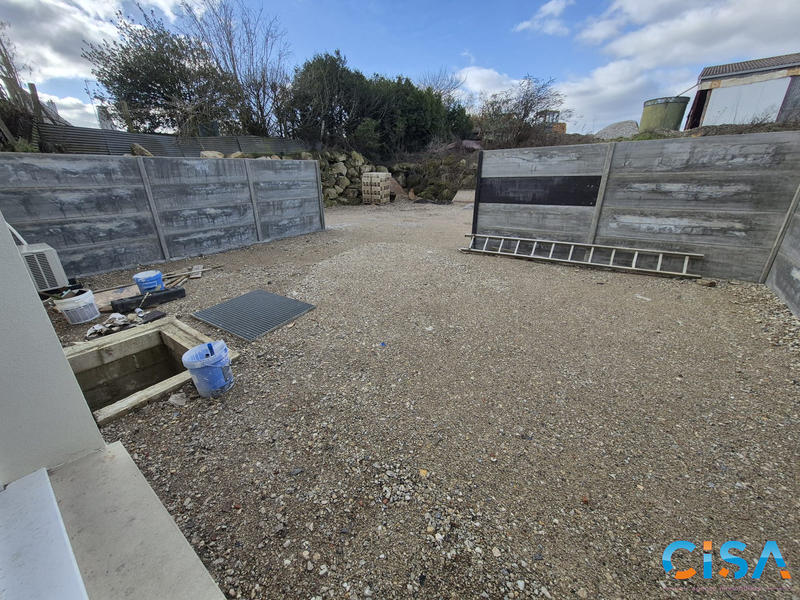 Maison traditionnelle - 96 m² - 4 pièces