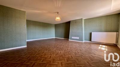 Maison - 178 m² - 7 pièces