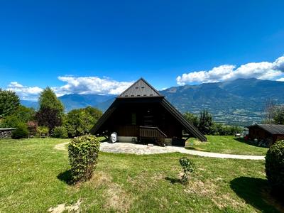 Maison - 108 m² - 3 pièces