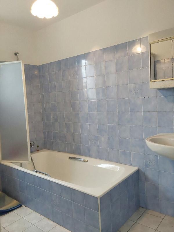 Maison - 82 m² - 5 pièces