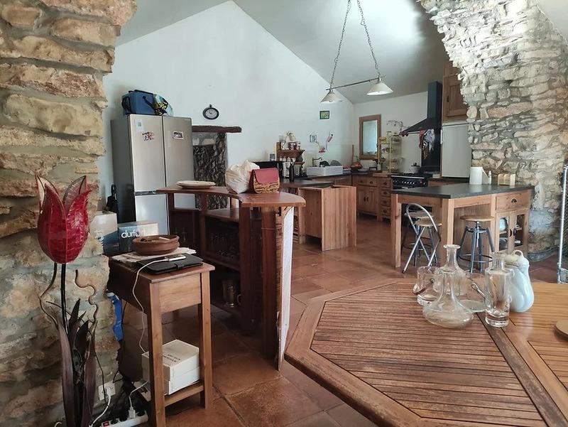 Corps de ferme - 241 m² - 6 pièces