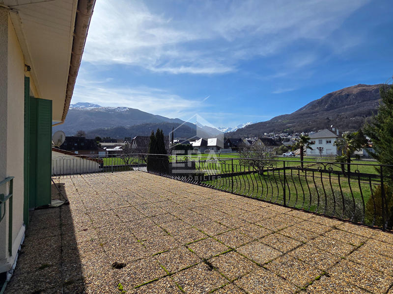 Maison - 151 m² - 8 pièces