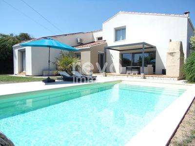 Villa - 206 m² - 7 pièces