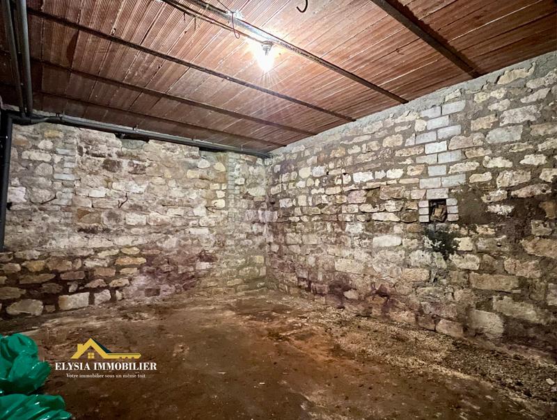 Maison - 95 m² - 6 pièces