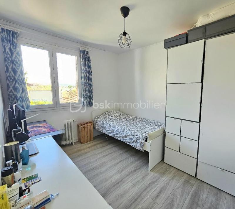 Maison - 95 m² - 6 pièces