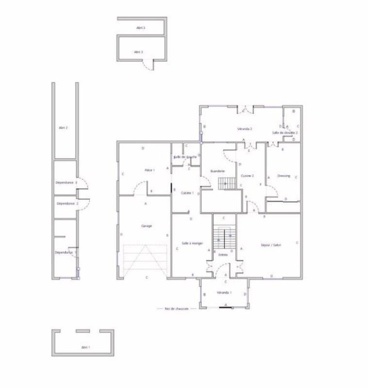 Maison - 205 m² - 8 pièces