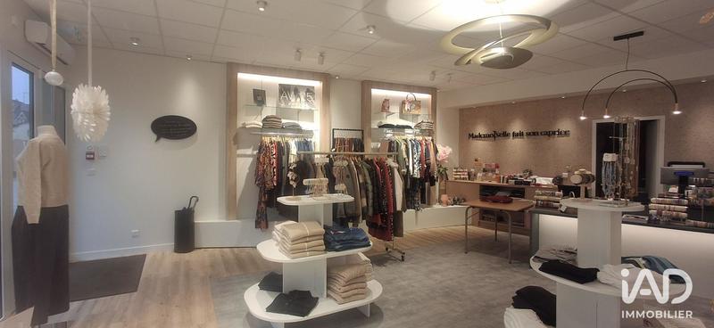 Local commercial - 102 m²