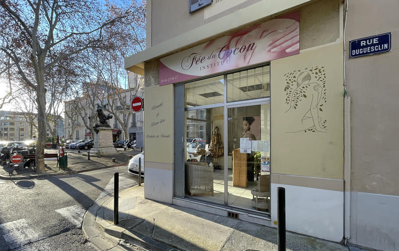 Fonds de commerce - Magasins - 41 m²