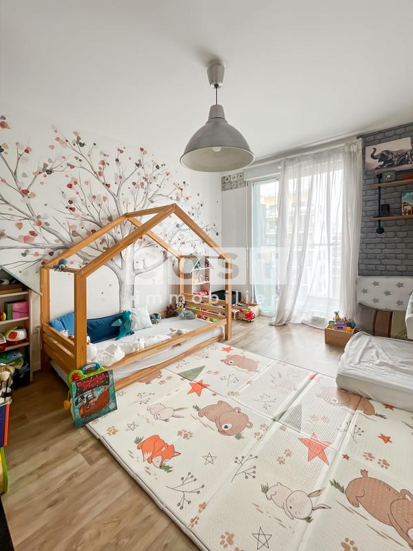 Appartement - 107 m² - 4 pièces