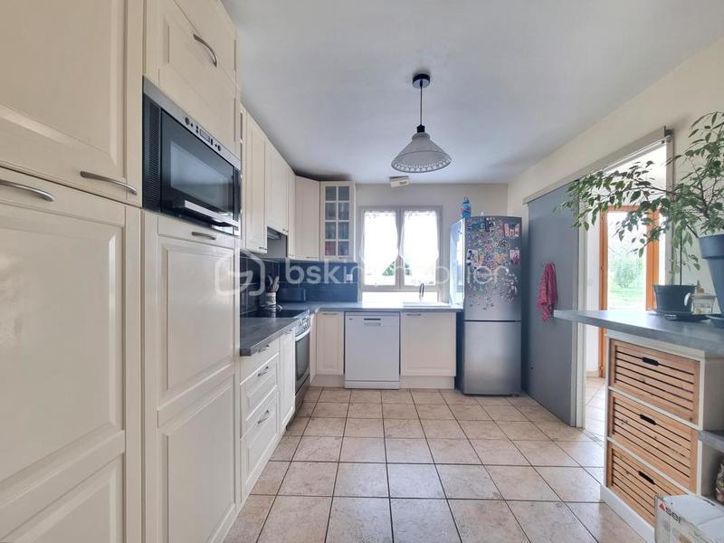 Maison traditionnelle - 109 m² - 5 pièces