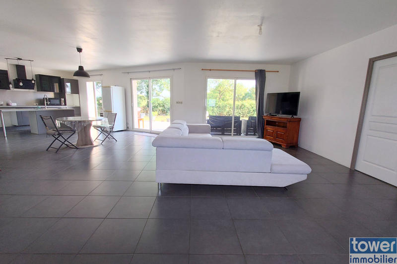 Maison - 160 m² - 5 pièces