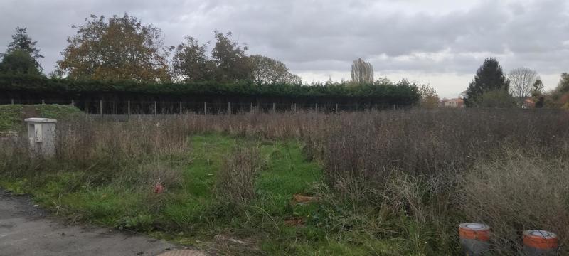 Terrain - 610 m²