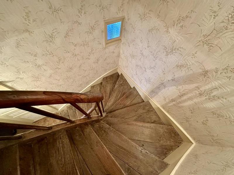 Maison - 154 m² - 9 pièces