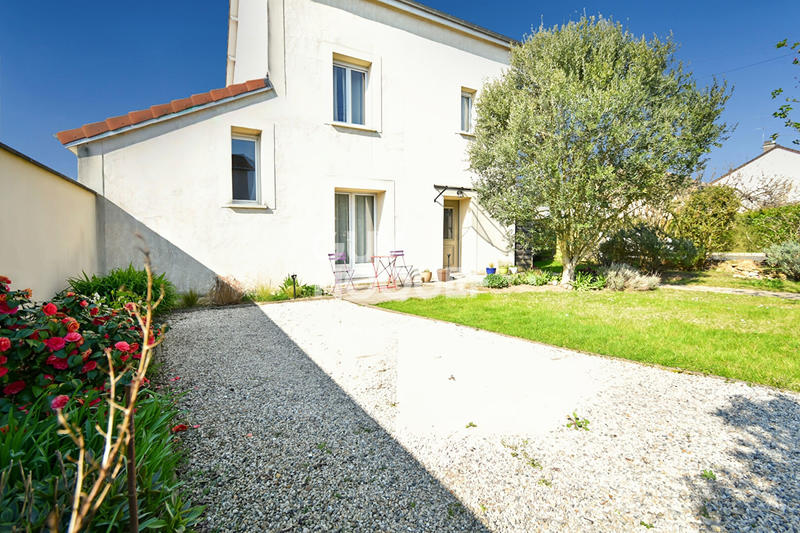 Maison - 131 m² - 6 pièces
