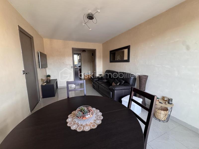 Appartement - 72 m² - 4 pièces