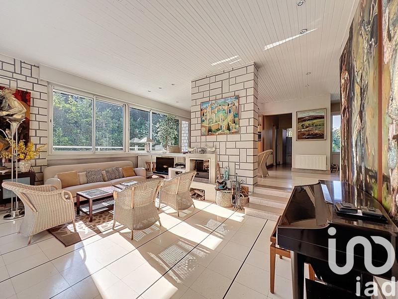 Maison de maîtres - 141 m² - 7 pièces