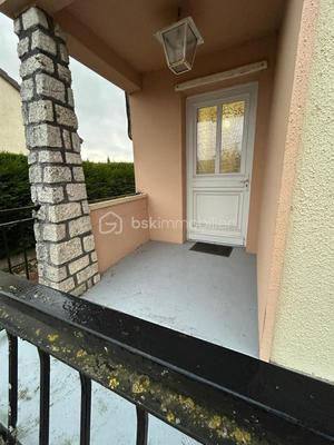 Maison traditionnelle - 65 m² - 4 pièces