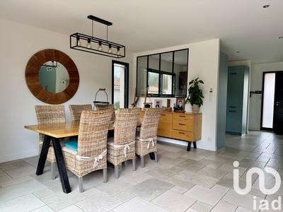 Maison - 107 m² - 4 pièces