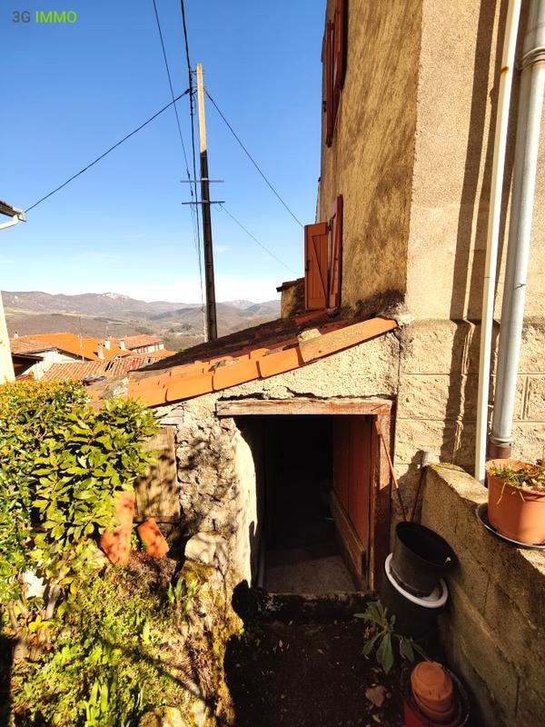 Maison - 111 m² - 5 pièces