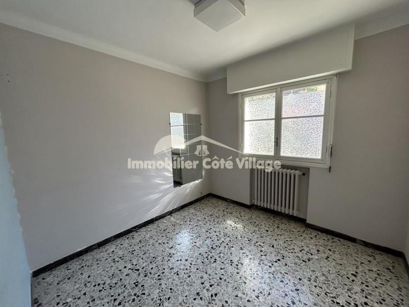 Local commercial - 60 m² - 3 pièces